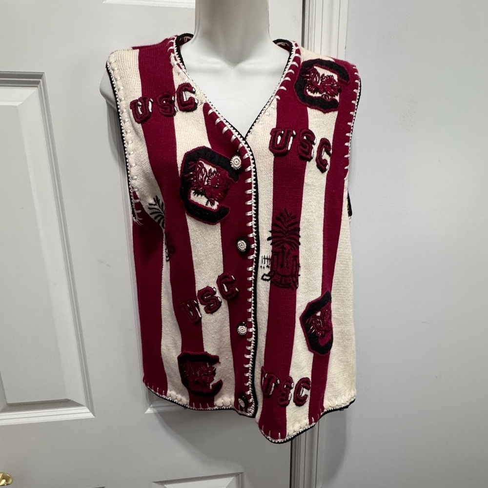 Castlesport vintage USC Knit Sweater size medium